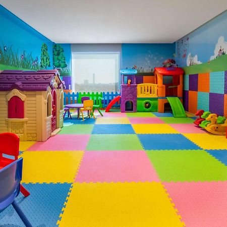 Park Inn By Radisson Jeddah Madinah Road מראה חיצוני תמונה