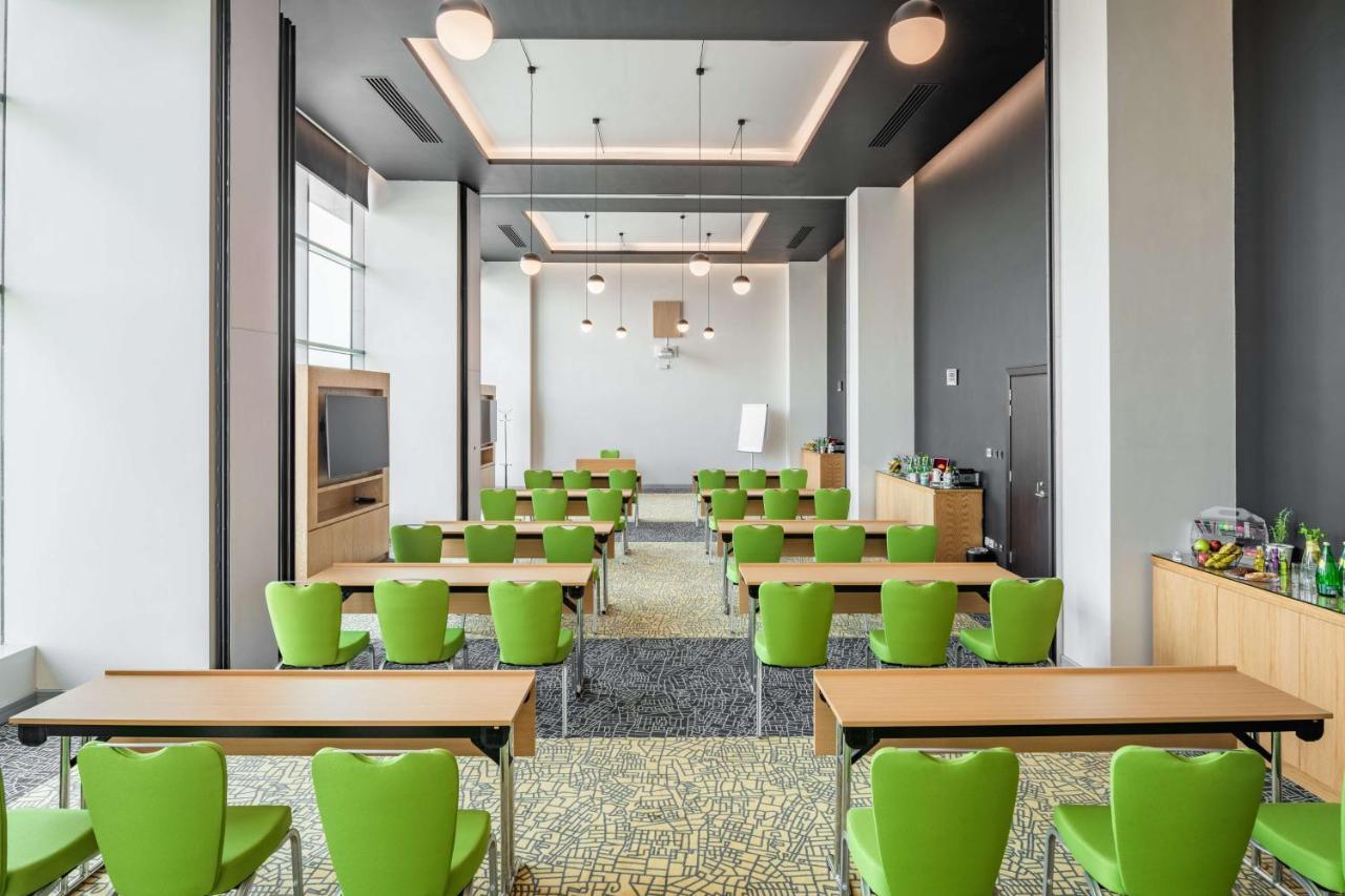 Park Inn By Radisson Jeddah Madinah Road מראה חיצוני תמונה